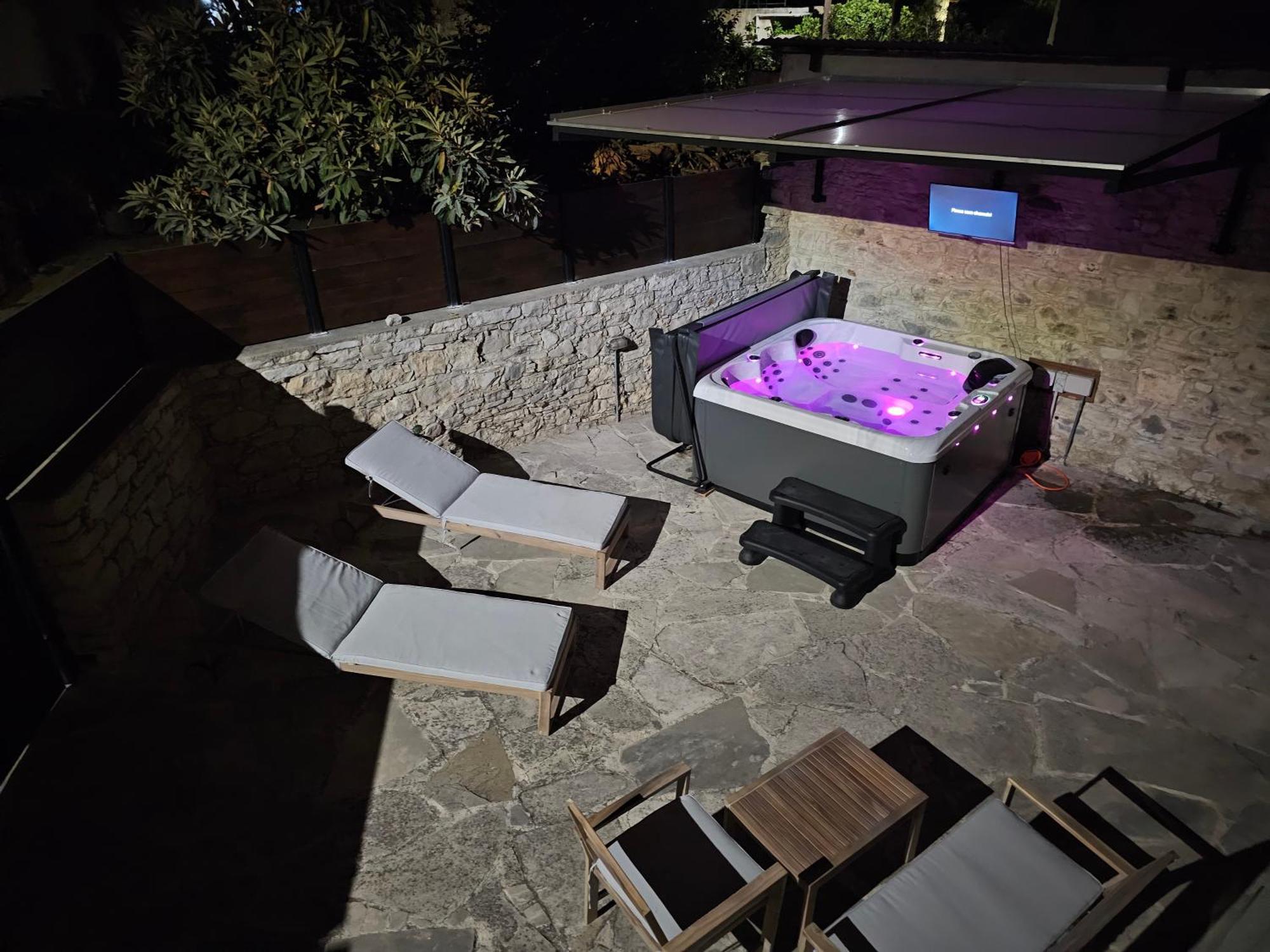 The Stonehouse Suites With Private Bath Spas Limasol Buitenkant foto